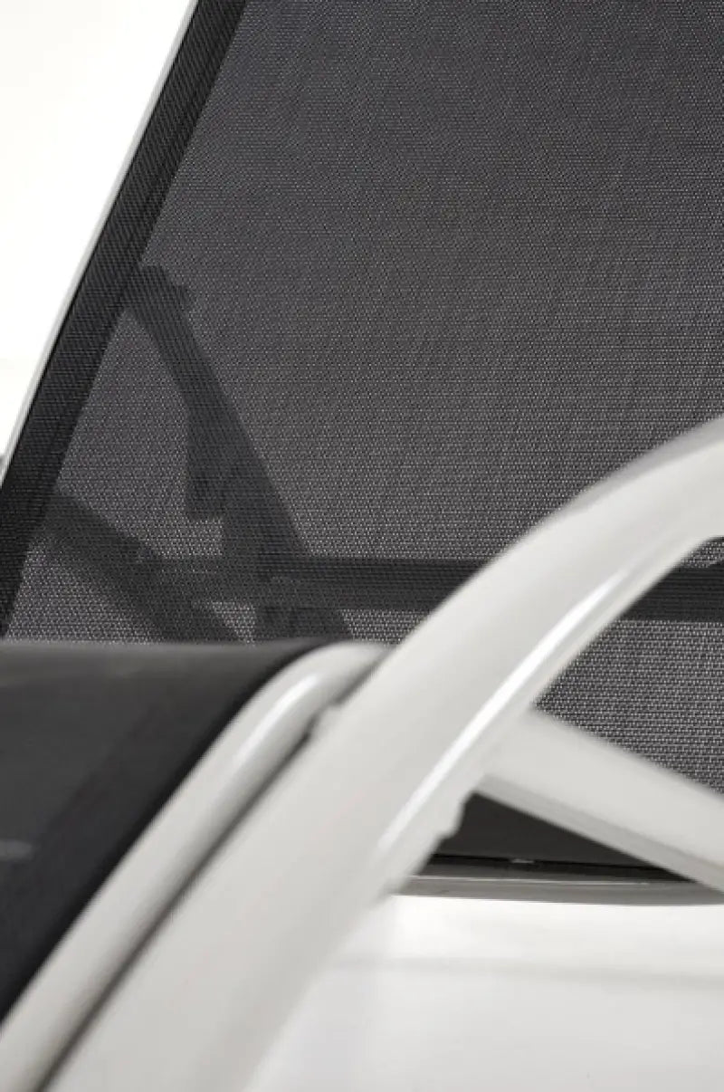 Set 2 sezlonguri + masuta pentru gradina EMBOLO